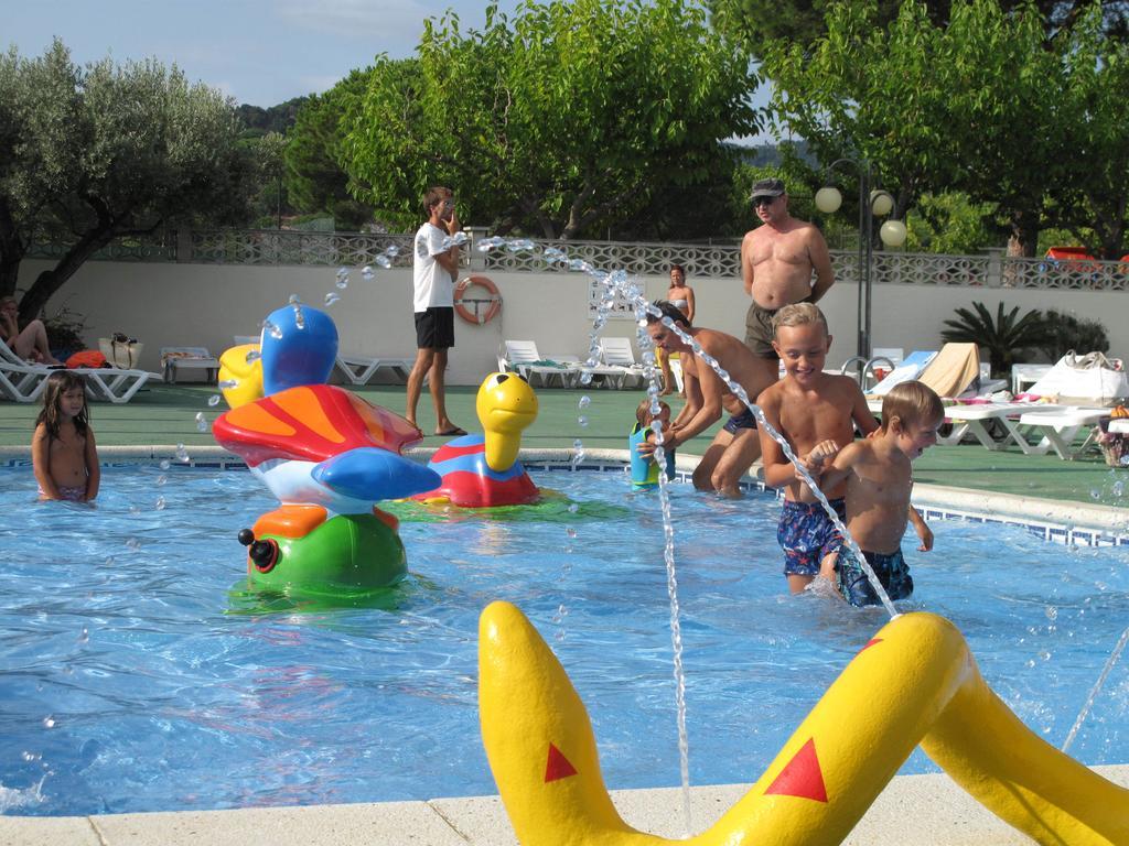 Camping Roca Grossa Καλέλα Εξωτερικό φωτογραφία
