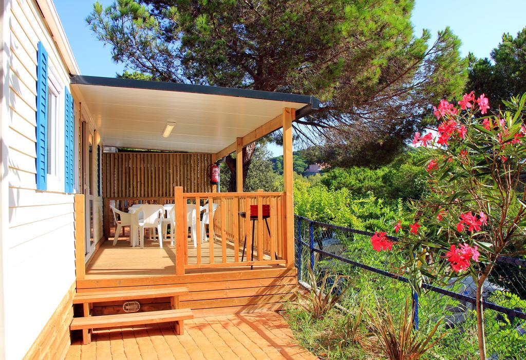 Camping Roca Grossa Καλέλα Δωμάτιο φωτογραφία